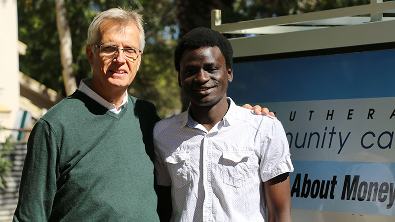 Full circle: Lutheran world leader meets African refugees in Australia thumbnail