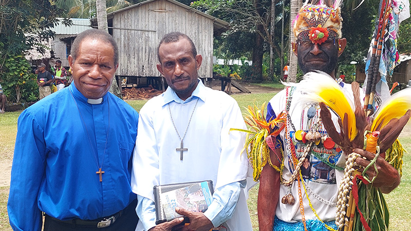 New Lutheran evangelist carries on 50-year PNG mission thumbnail