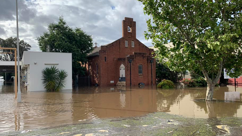 Lutheran family rallies around flood-hit communities thumbnail